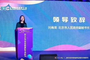 美记：联盟中的人都表示 湖人对篮网DFS&丁威迪&奥尼尔感兴趣